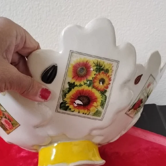 NWOT Floral Ceramic Bowl - Picture 8 of 11